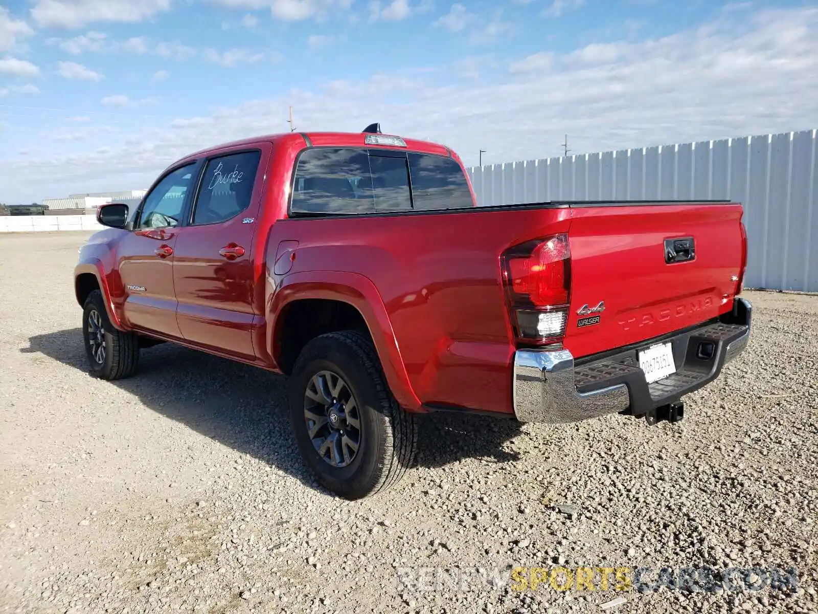 3 Photograph of a damaged car 3TMCZ5AN0MM443455 TOYOTA TACOMA 2021