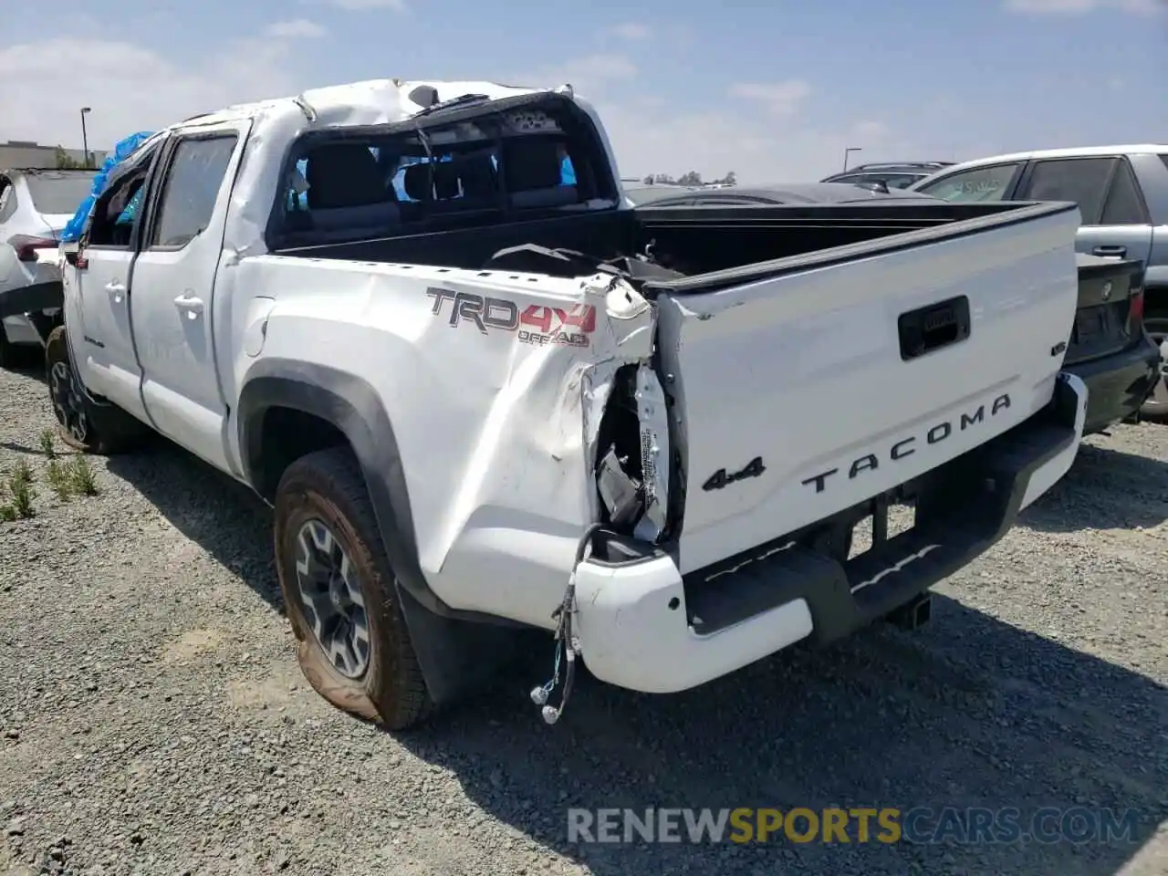 3 Photograph of a damaged car 3TMCZ5AN0MM443469 TOYOTA TACOMA 2021