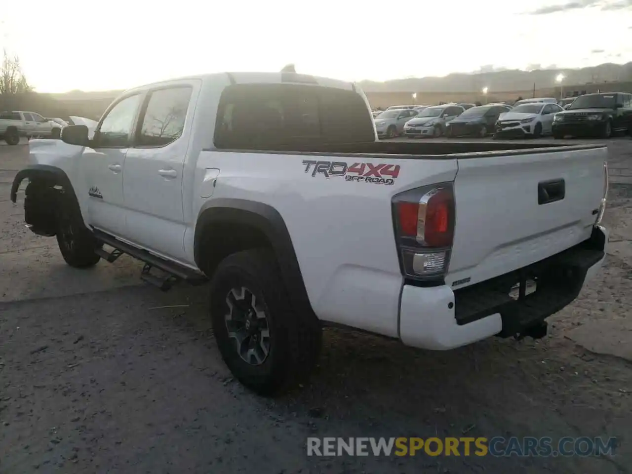 3 Photograph of a damaged car 3TMCZ5AN0MM449028 TOYOTA TACOMA 2021