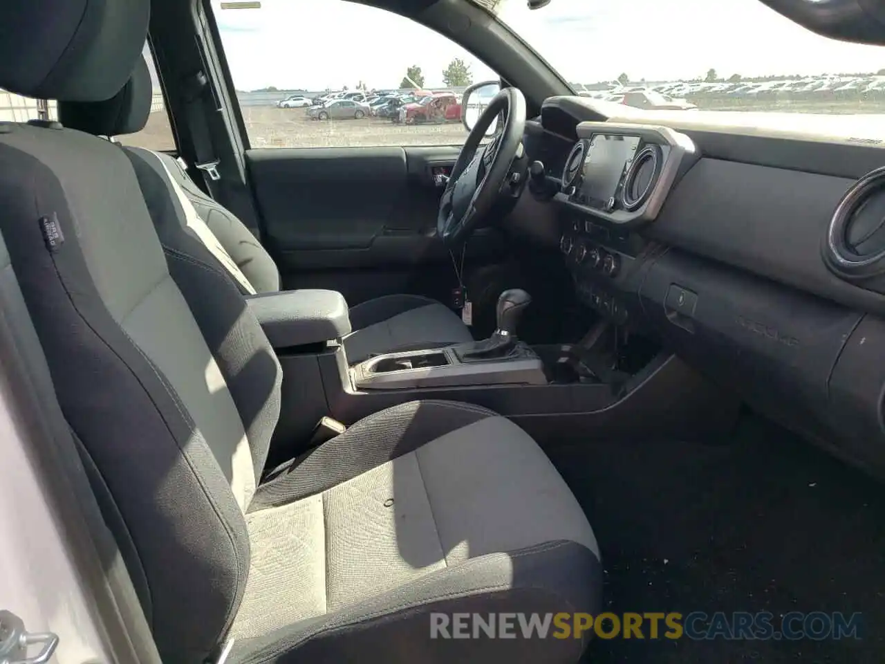 5 Photograph of a damaged car 3TMCZ5AN1MM399949 TOYOTA TACOMA 2021