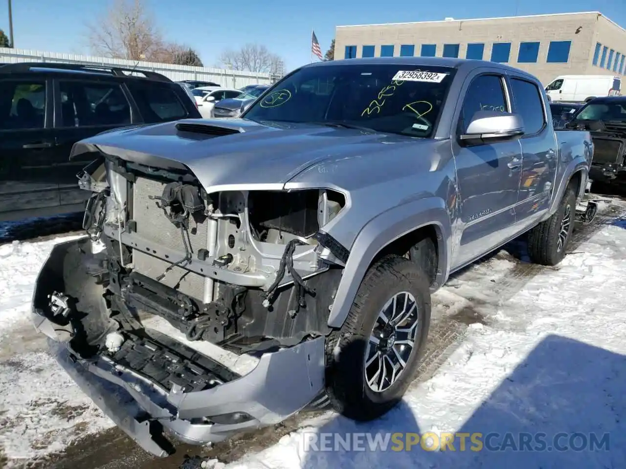 2 Photograph of a damaged car 3TMCZ5AN1MM400565 TOYOTA TACOMA 2021