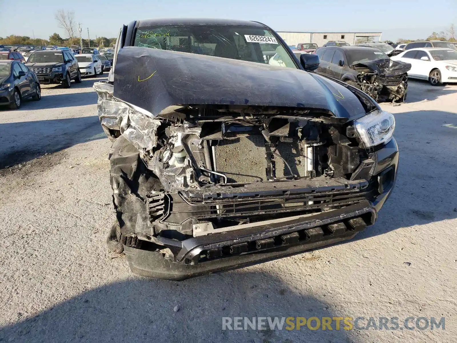 9 Photograph of a damaged car 3TMCZ5AN1MM404924 TOYOTA TACOMA 2021