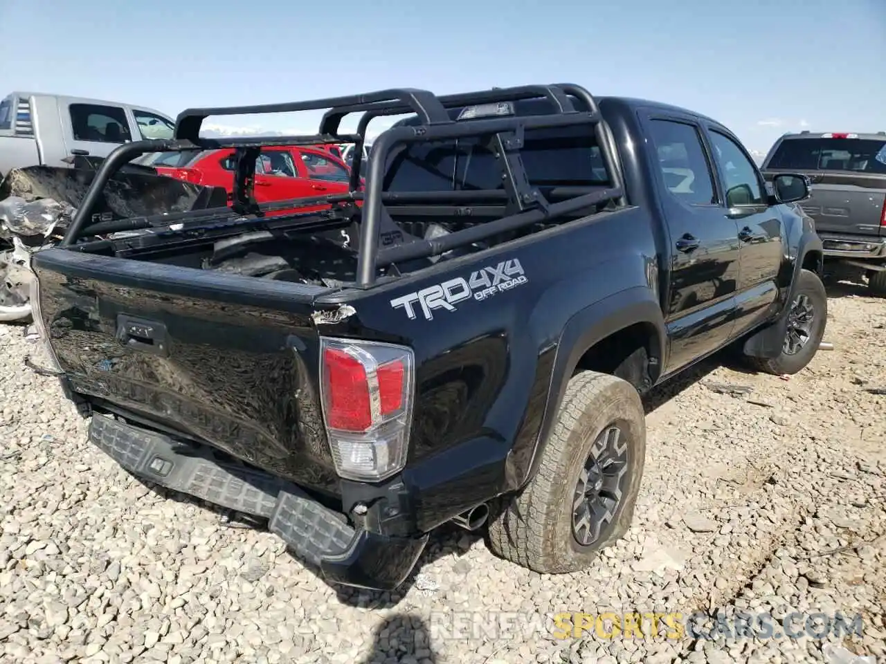 4 Photograph of a damaged car 3TMCZ5AN1MM409458 TOYOTA TACOMA 2021