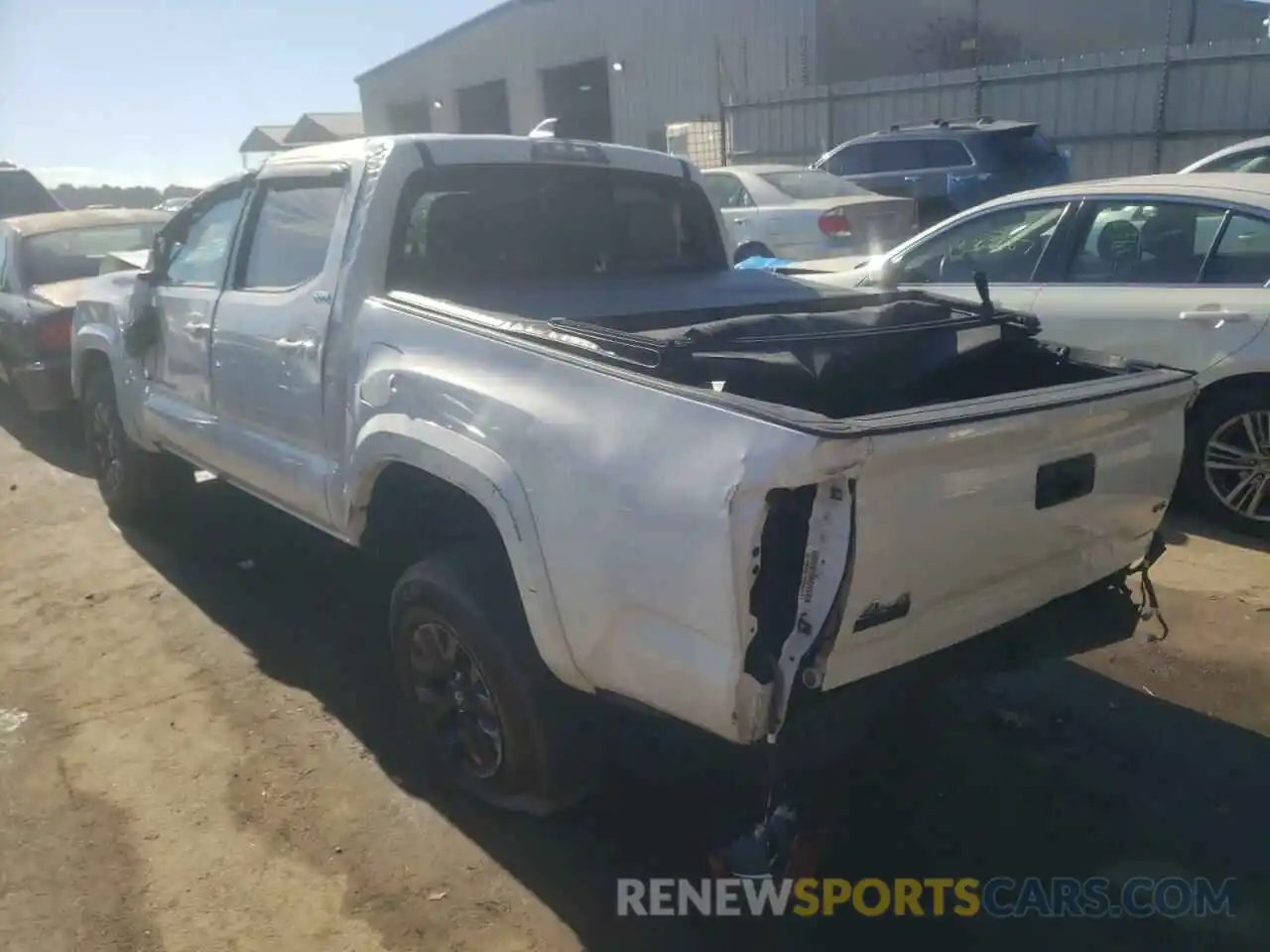 3 Photograph of a damaged car 3TMCZ5AN1MM413350 TOYOTA TACOMA 2021