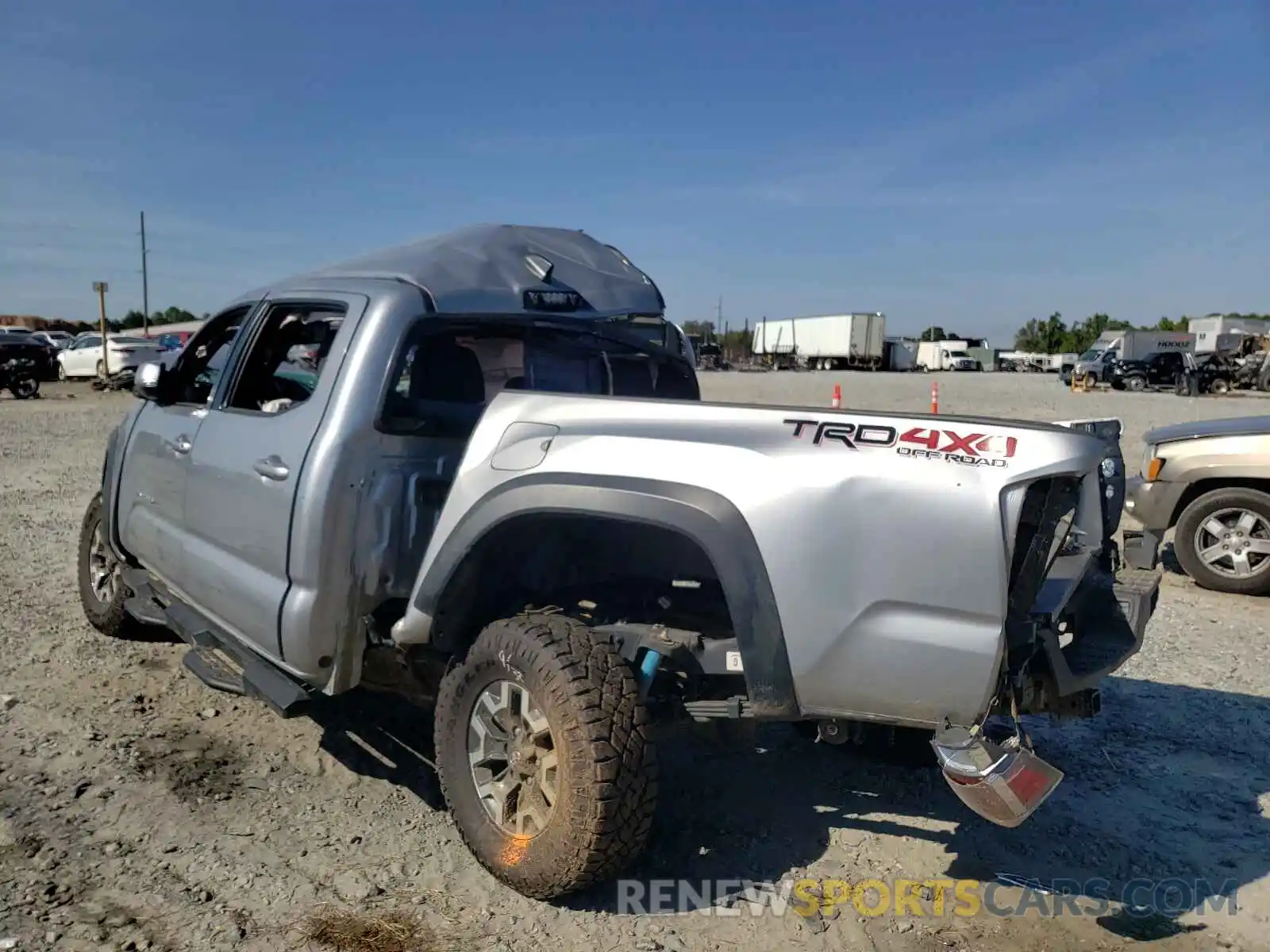 3 Photograph of a damaged car 3TMCZ5AN1MM415924 TOYOTA TACOMA 2021