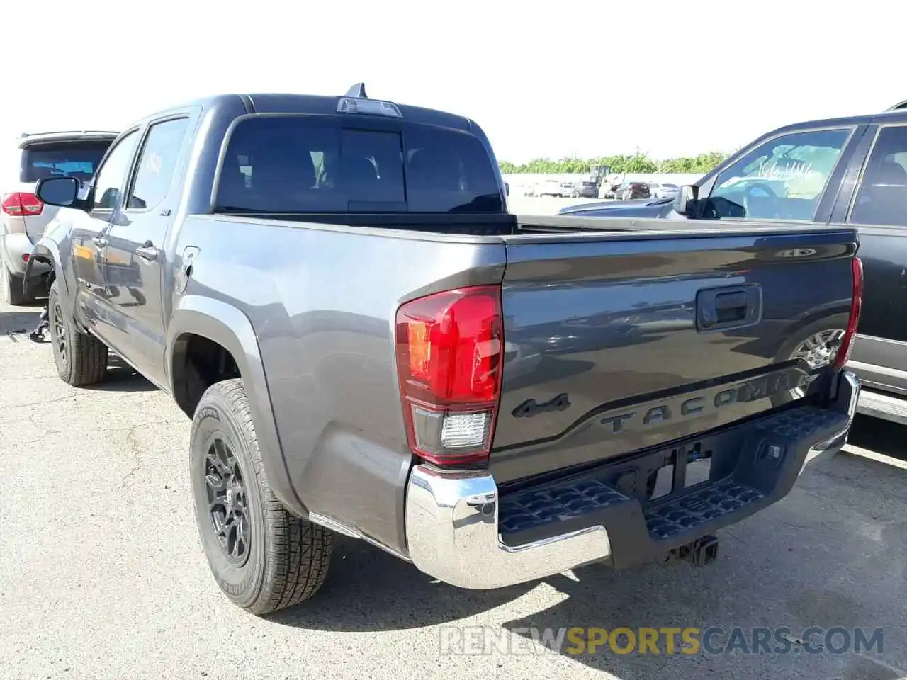 3 Photograph of a damaged car 3TMCZ5AN1MM444064 TOYOTA TACOMA 2021