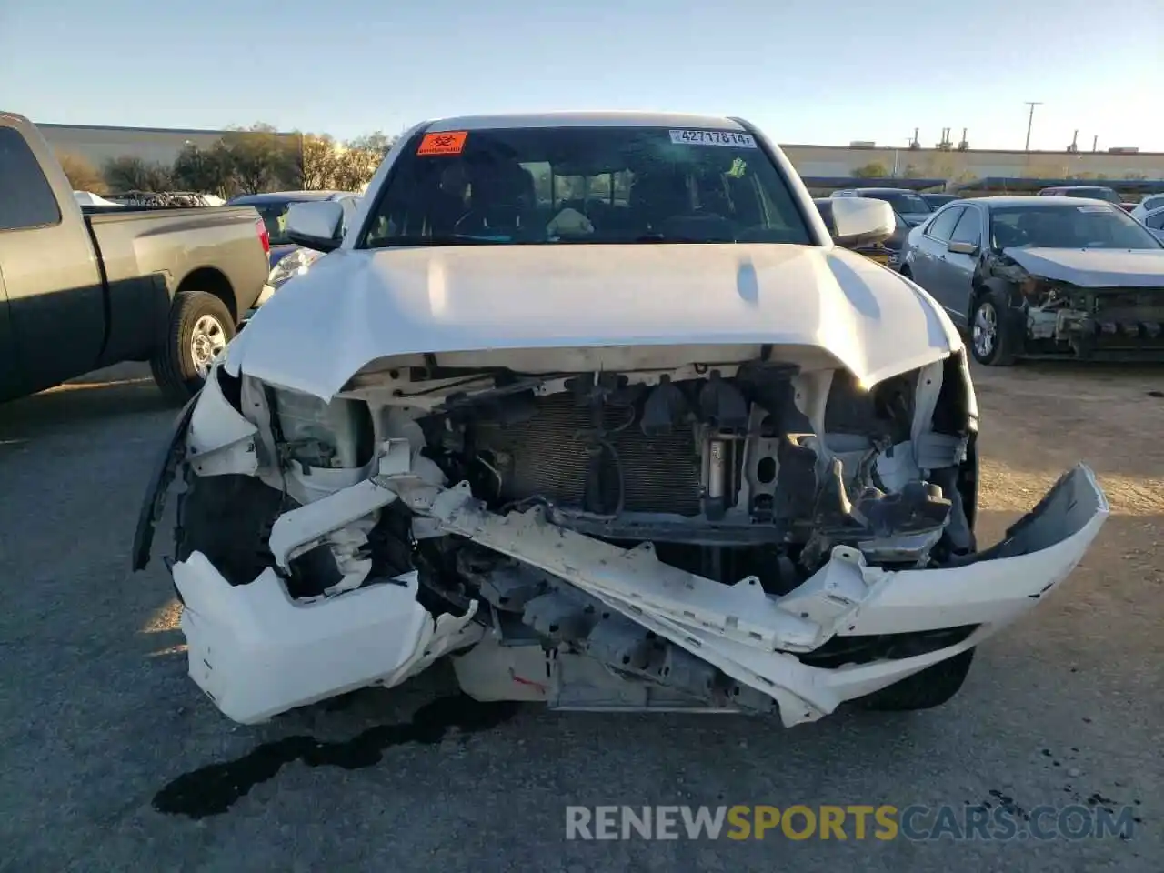 5 Photograph of a damaged car 3TMCZ5AN1MM444386 TOYOTA TACOMA 2021