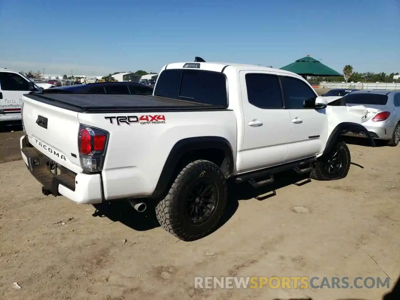 3 Photograph of a damaged car 3TMCZ5AN1MM449071 TOYOTA TACOMA 2021