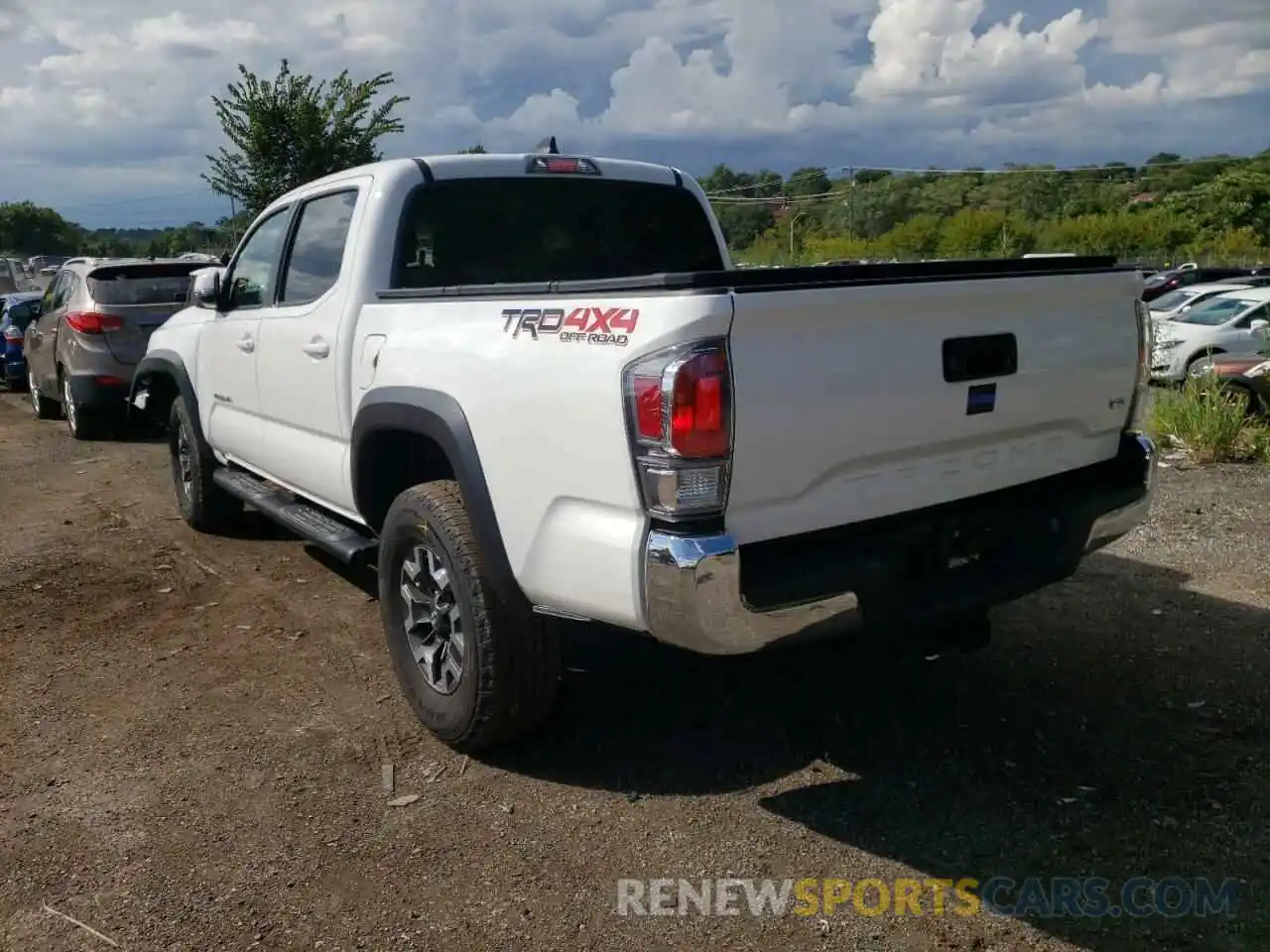 3 Фотография поврежденного автомобиля 3TMCZ5AN2MM389124 TOYOTA TACOMA 2021