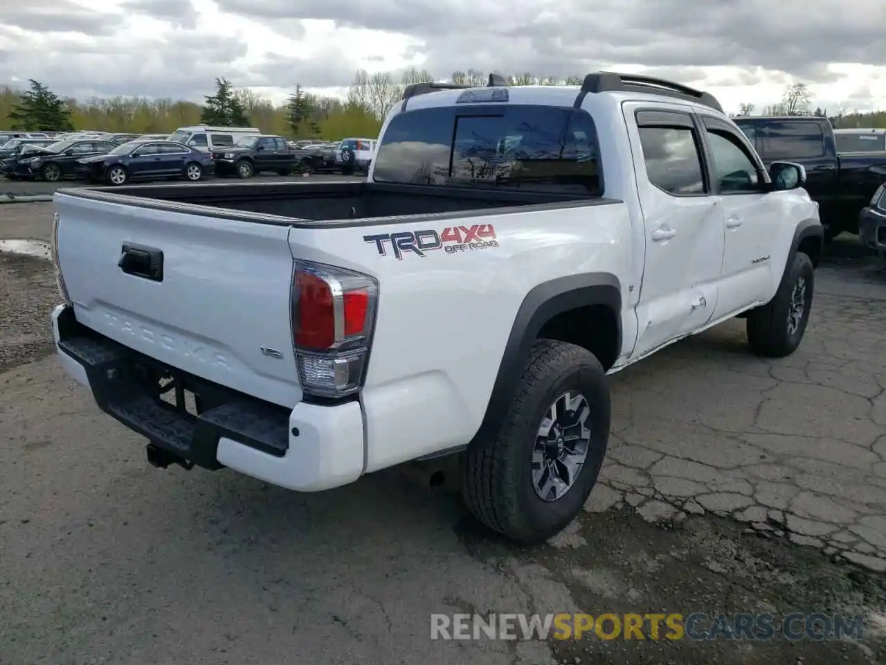 4 Фотография поврежденного автомобиля 3TMCZ5AN2MM397692 TOYOTA TACOMA 2021