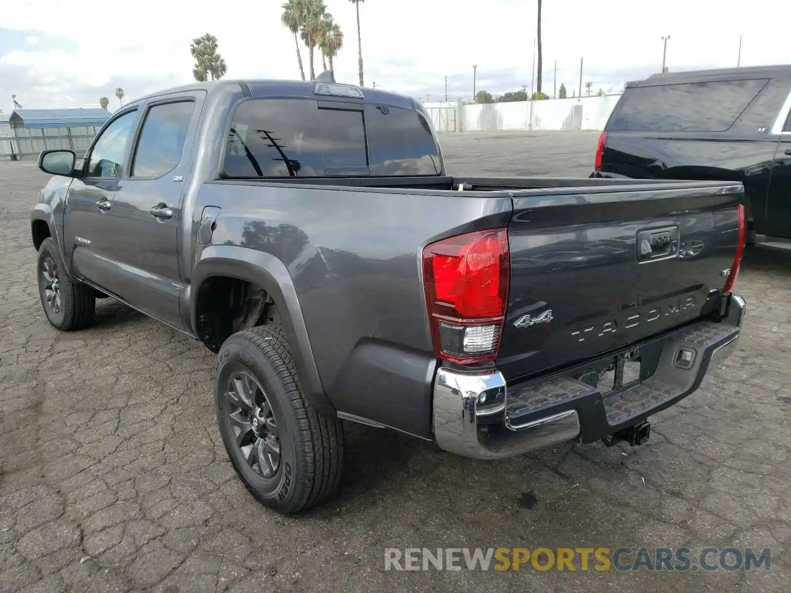 3 Photograph of a damaged car 3TMCZ5AN2MM398650 TOYOTA TACOMA 2021