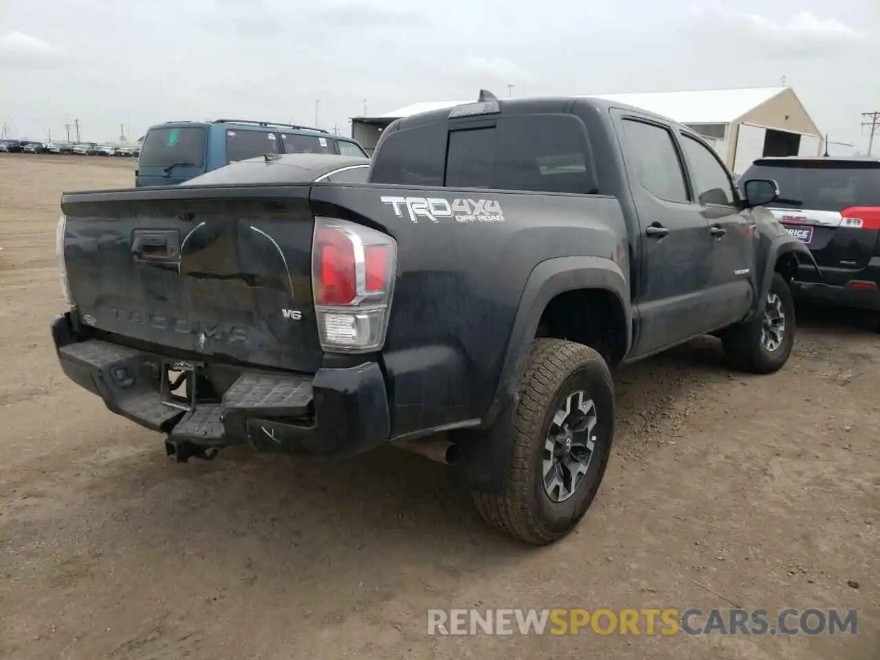 4 Photograph of a damaged car 3TMCZ5AN2MM398695 TOYOTA TACOMA 2021