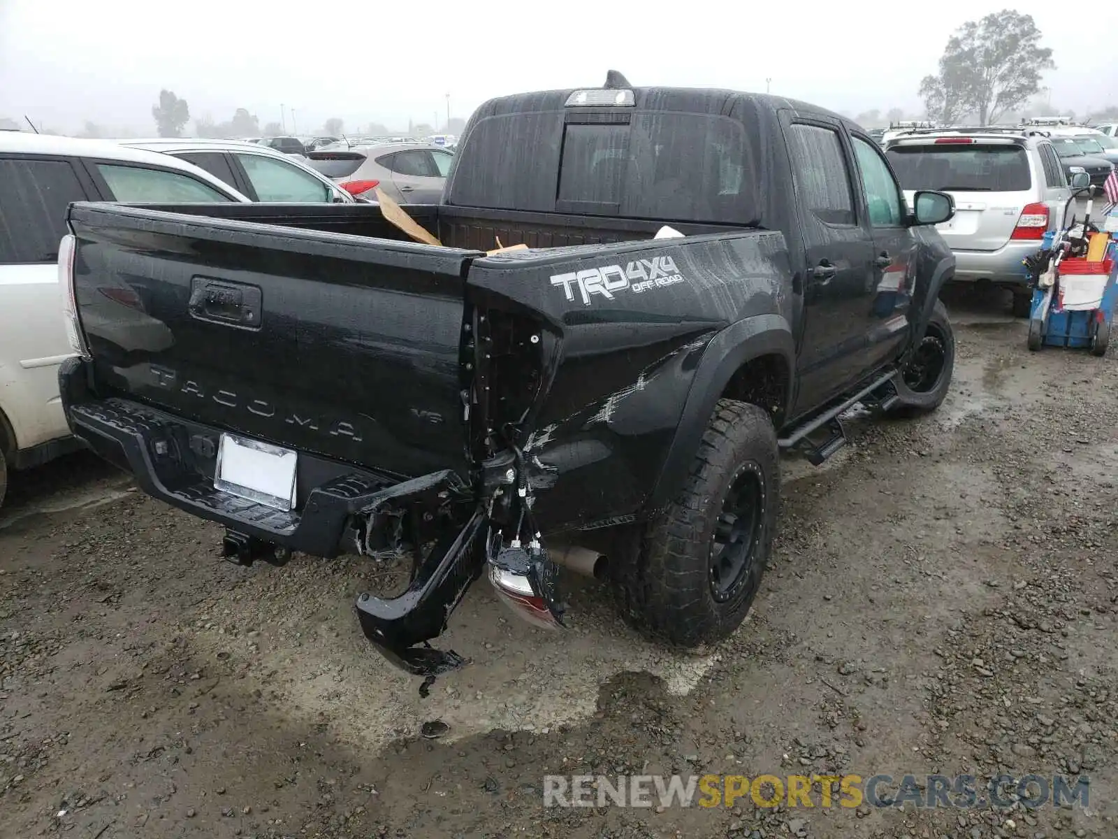 4 Фотография поврежденного автомобиля 3TMCZ5AN2MM398969 TOYOTA TACOMA 2021