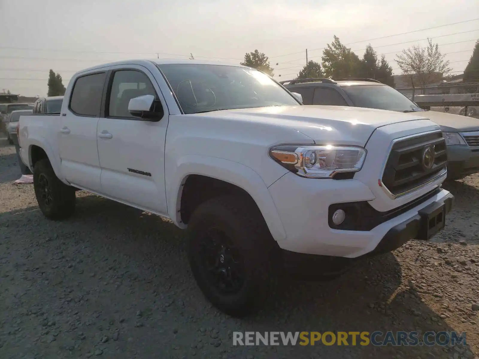 1 Фотография поврежденного автомобиля 3TMCZ5AN2MM400851 TOYOTA TACOMA 2021