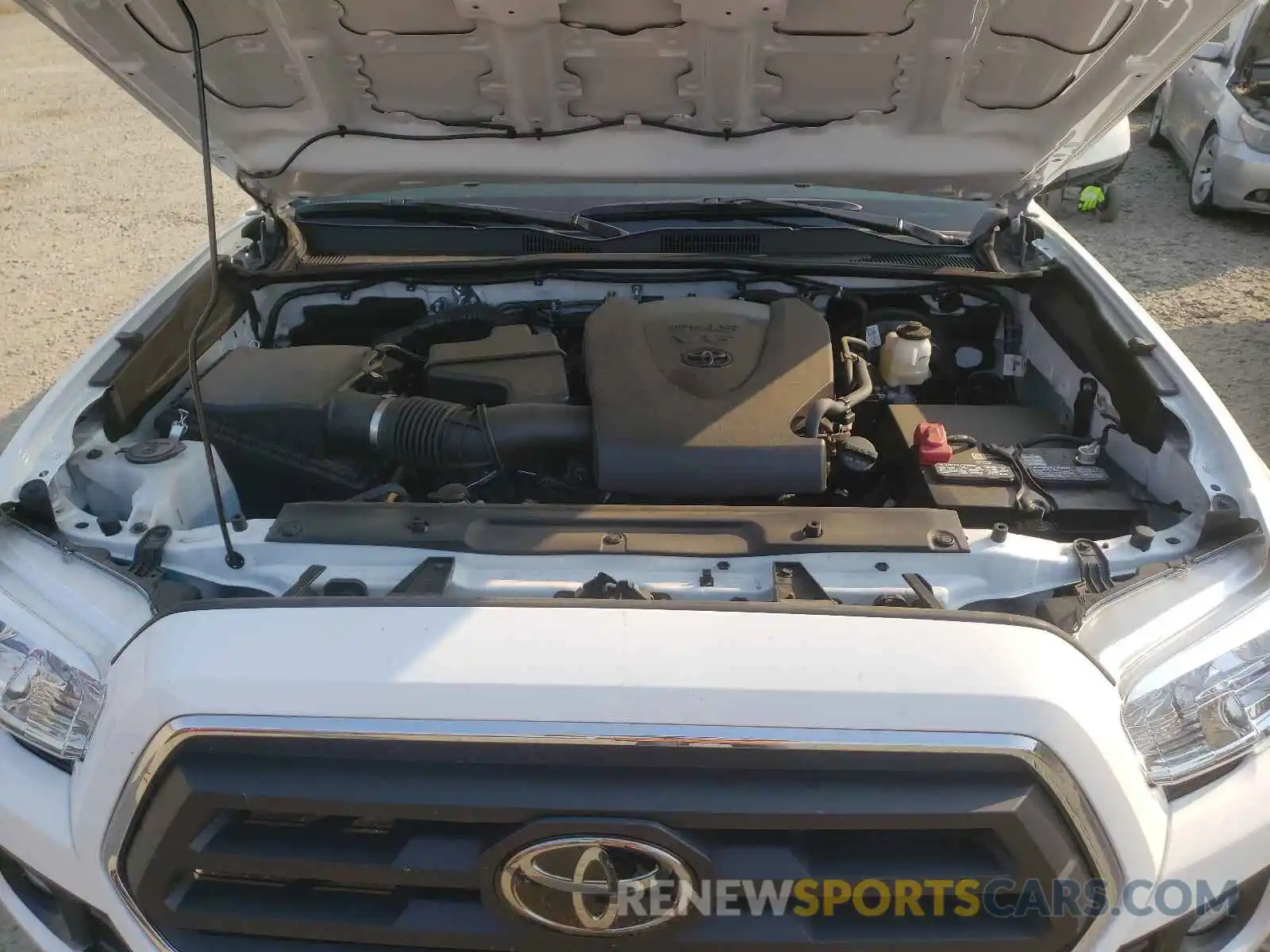 7 Photograph of a damaged car 3TMCZ5AN2MM400851 TOYOTA TACOMA 2021