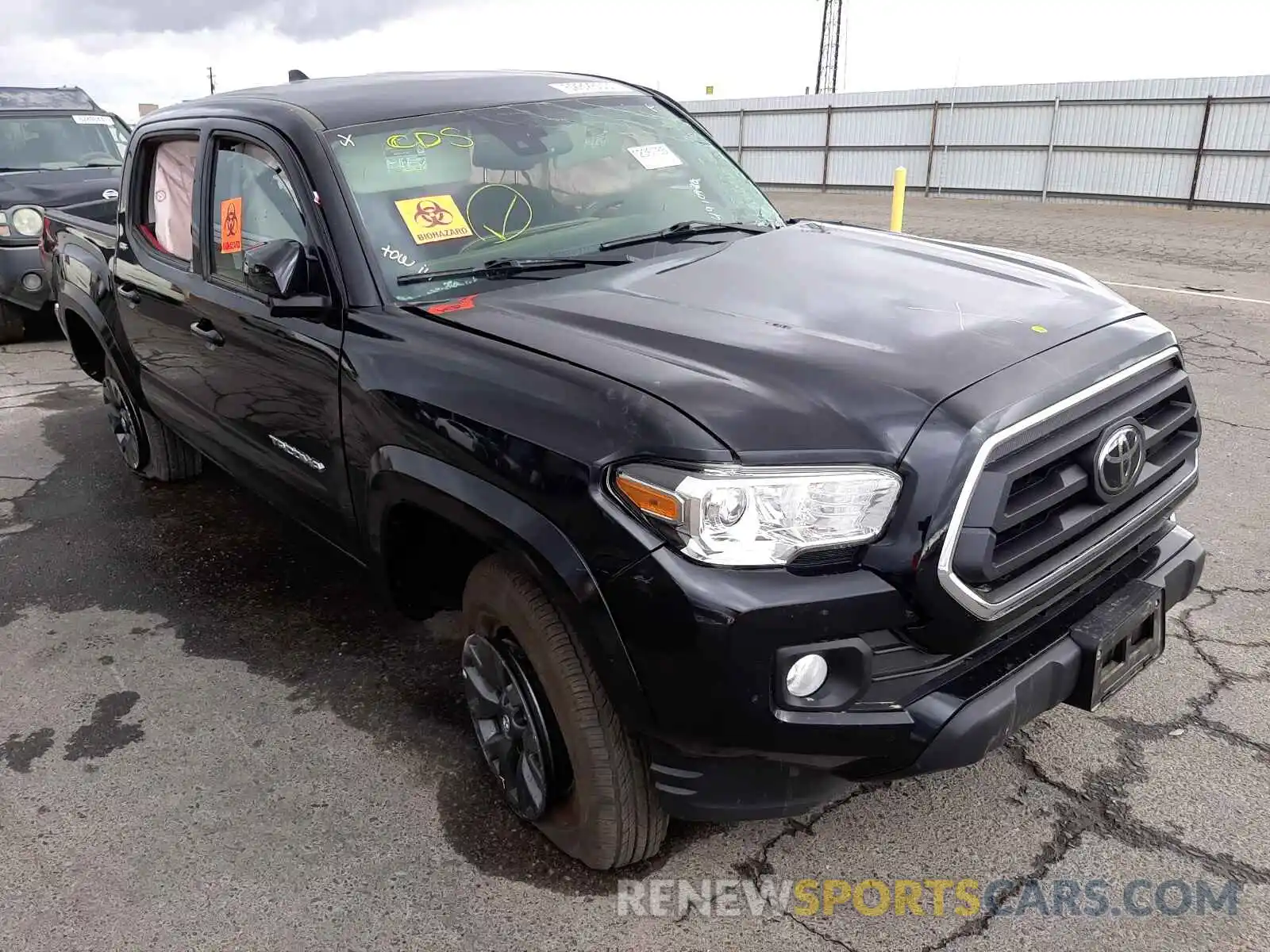 1 Photograph of a damaged car 3TMCZ5AN2MM411493 TOYOTA TACOMA 2021