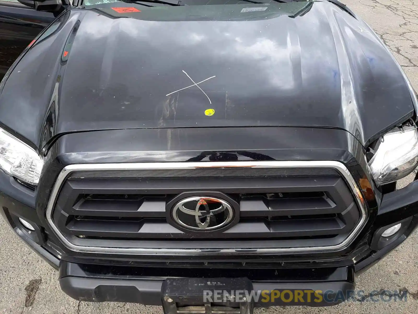 7 Photograph of a damaged car 3TMCZ5AN2MM411493 TOYOTA TACOMA 2021