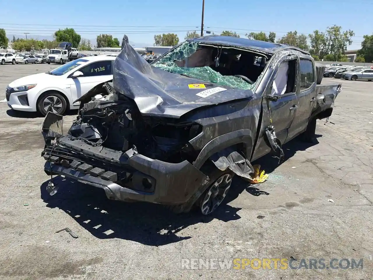 2 Photograph of a damaged car 3TMCZ5AN2MM428147 TOYOTA TACOMA 2021