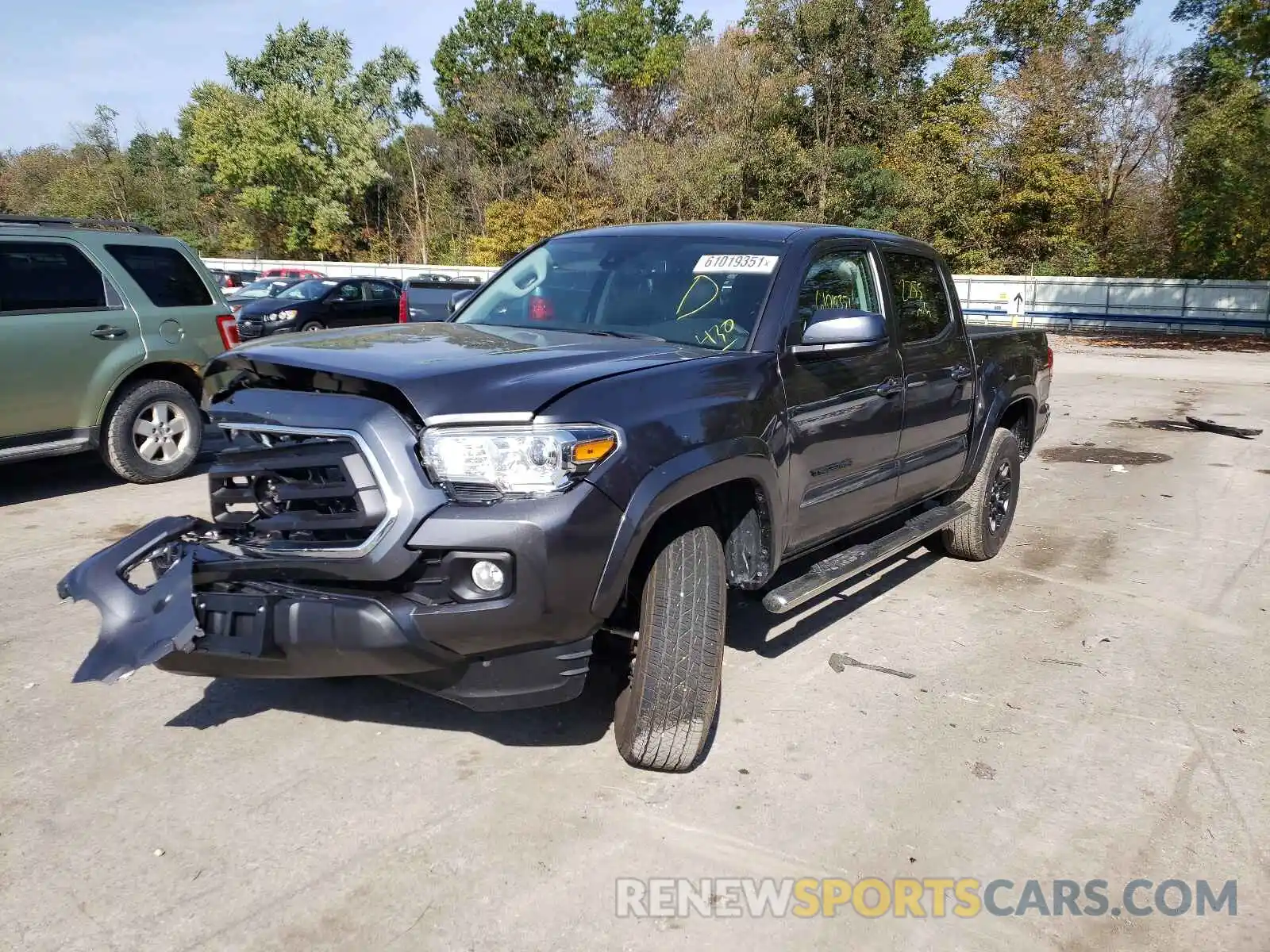 2 Photograph of a damaged car 3TMCZ5AN2MM429217 TOYOTA TACOMA 2021