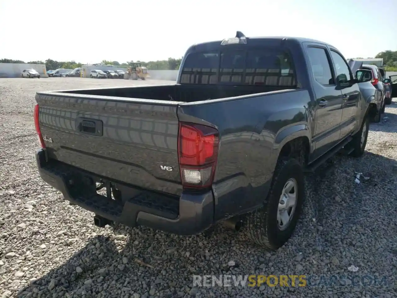 4 Photograph of a damaged car 3TMCZ5AN2MM445546 TOYOTA TACOMA 2021