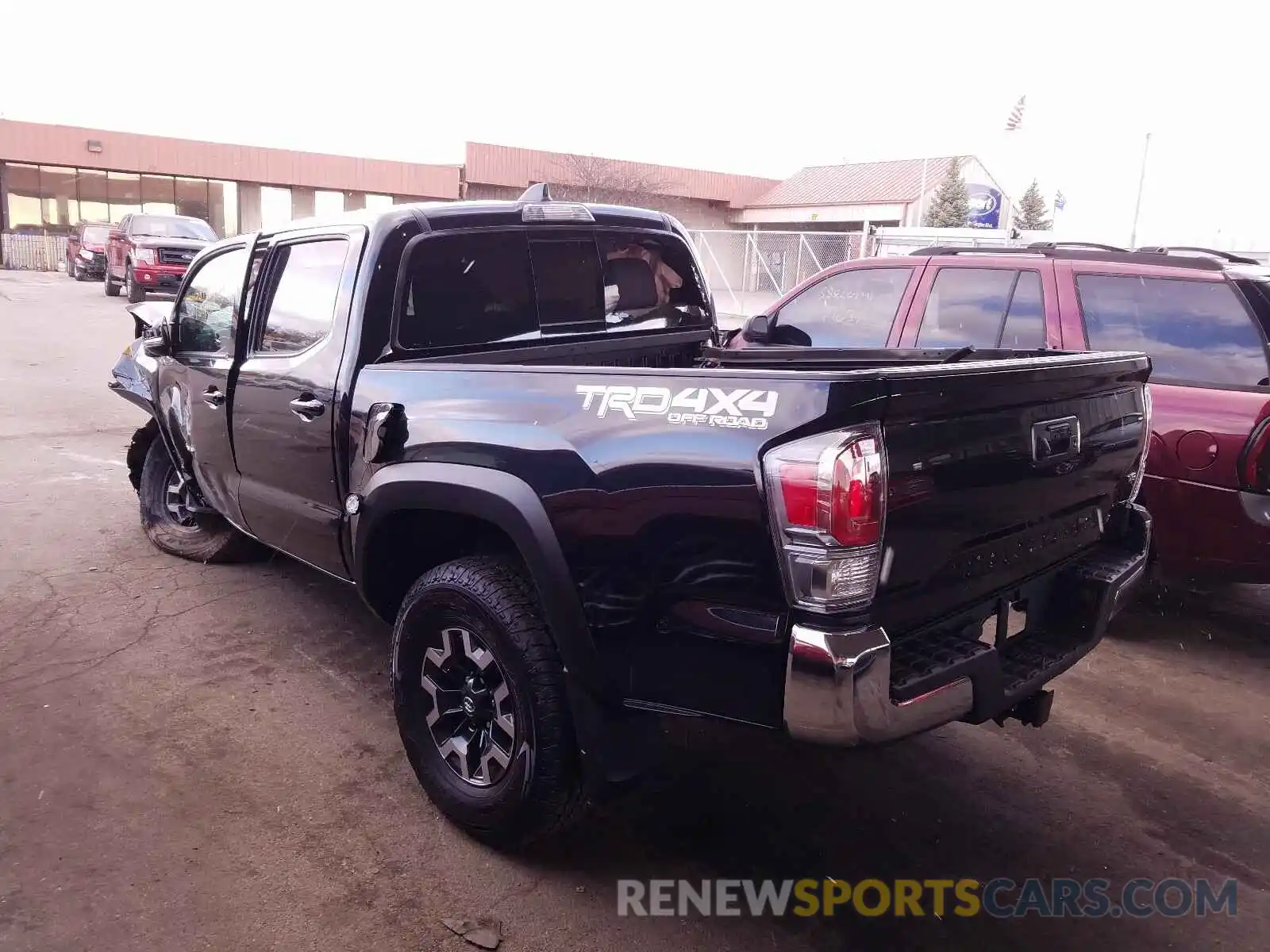 3 Photograph of a damaged car 3TMCZ5AN3MM376799 TOYOTA TACOMA 2021