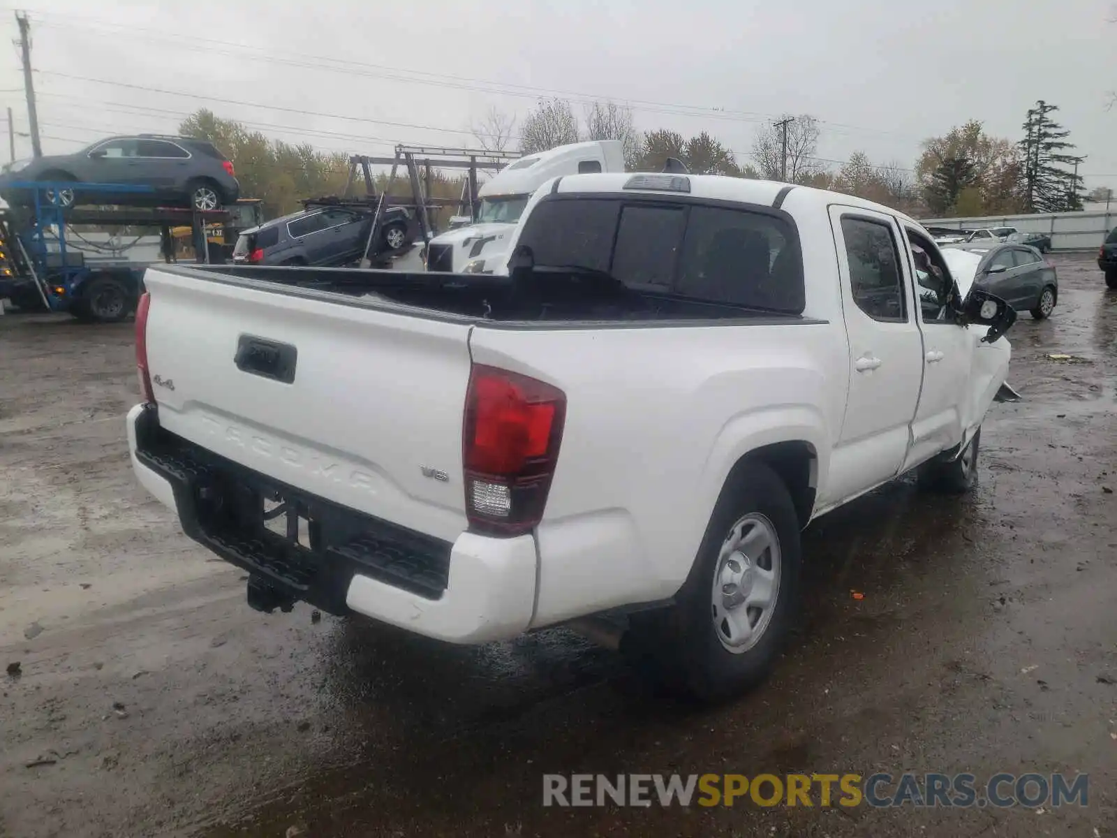 4 Photograph of a damaged car 3TMCZ5AN3MM391870 TOYOTA TACOMA 2021