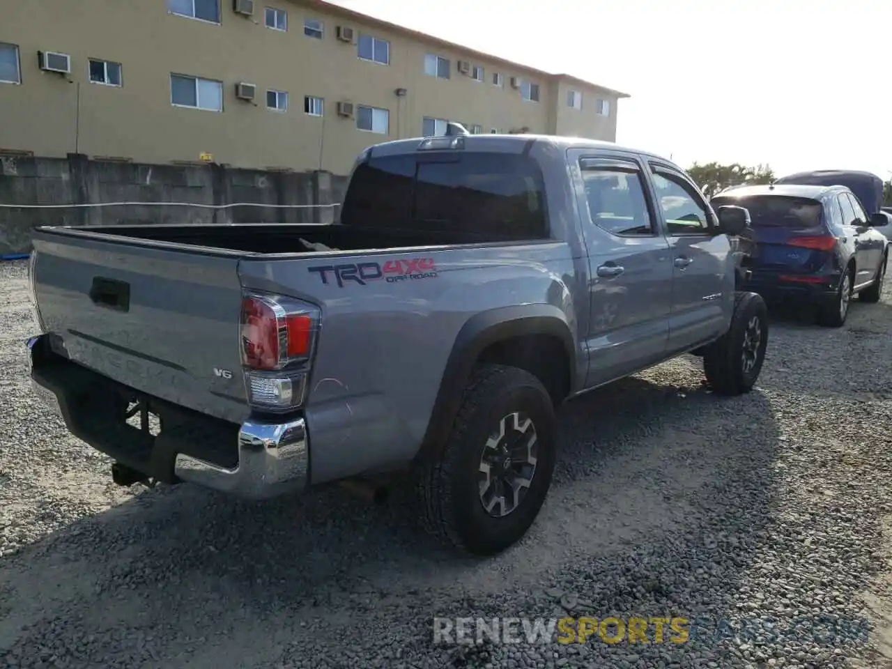 4 Photograph of a damaged car 3TMCZ5AN3MM393554 TOYOTA TACOMA 2021