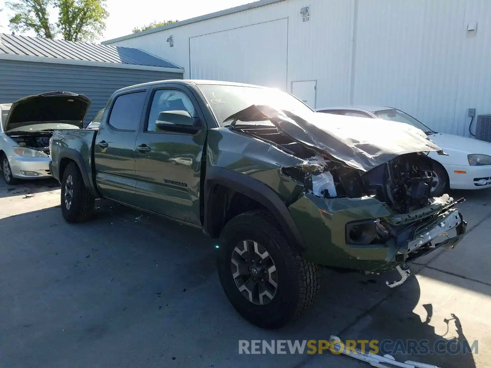 1 Photograph of a damaged car 3TMCZ5AN3MM393702 TOYOTA TACOMA 2021