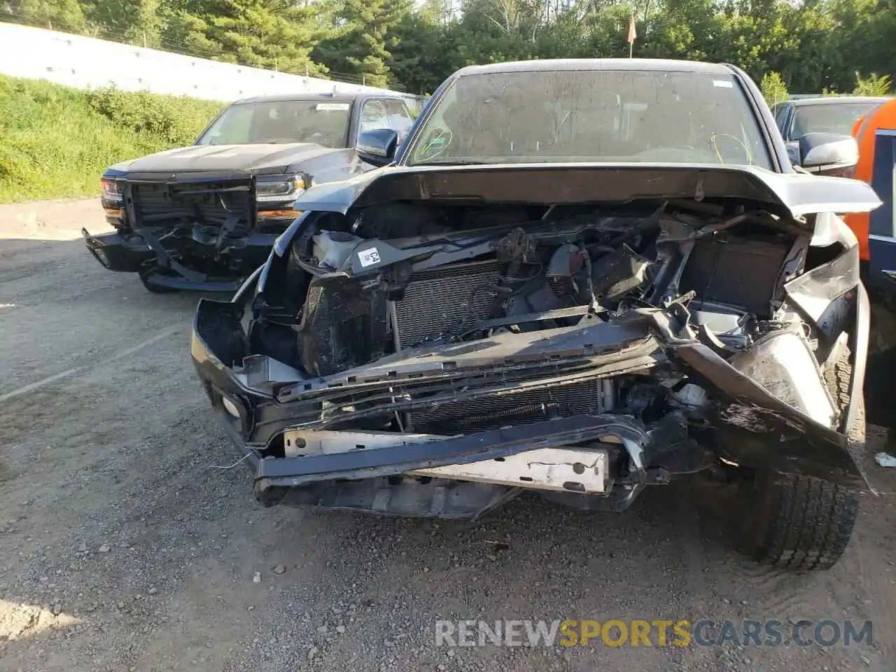 9 Photograph of a damaged car 3TMCZ5AN3MM397880 TOYOTA TACOMA 2021