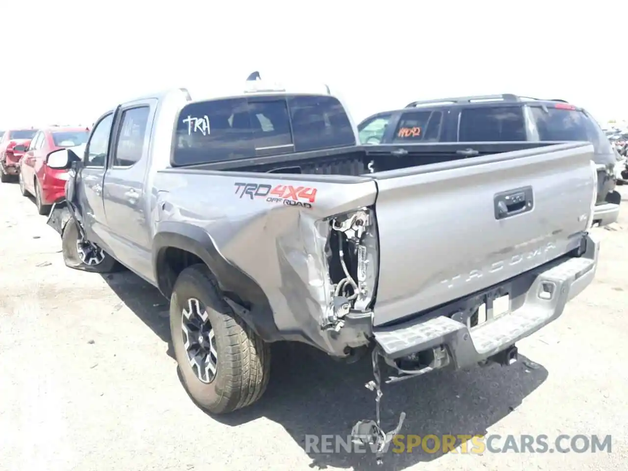 3 Photograph of a damaged car 3TMCZ5AN3MM398639 TOYOTA TACOMA 2021