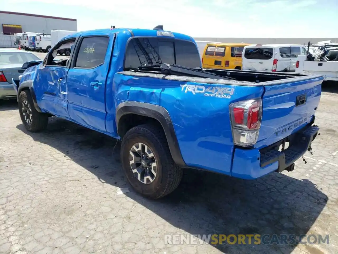 3 Photograph of a damaged car 3TMCZ5AN3MM398706 TOYOTA TACOMA 2021