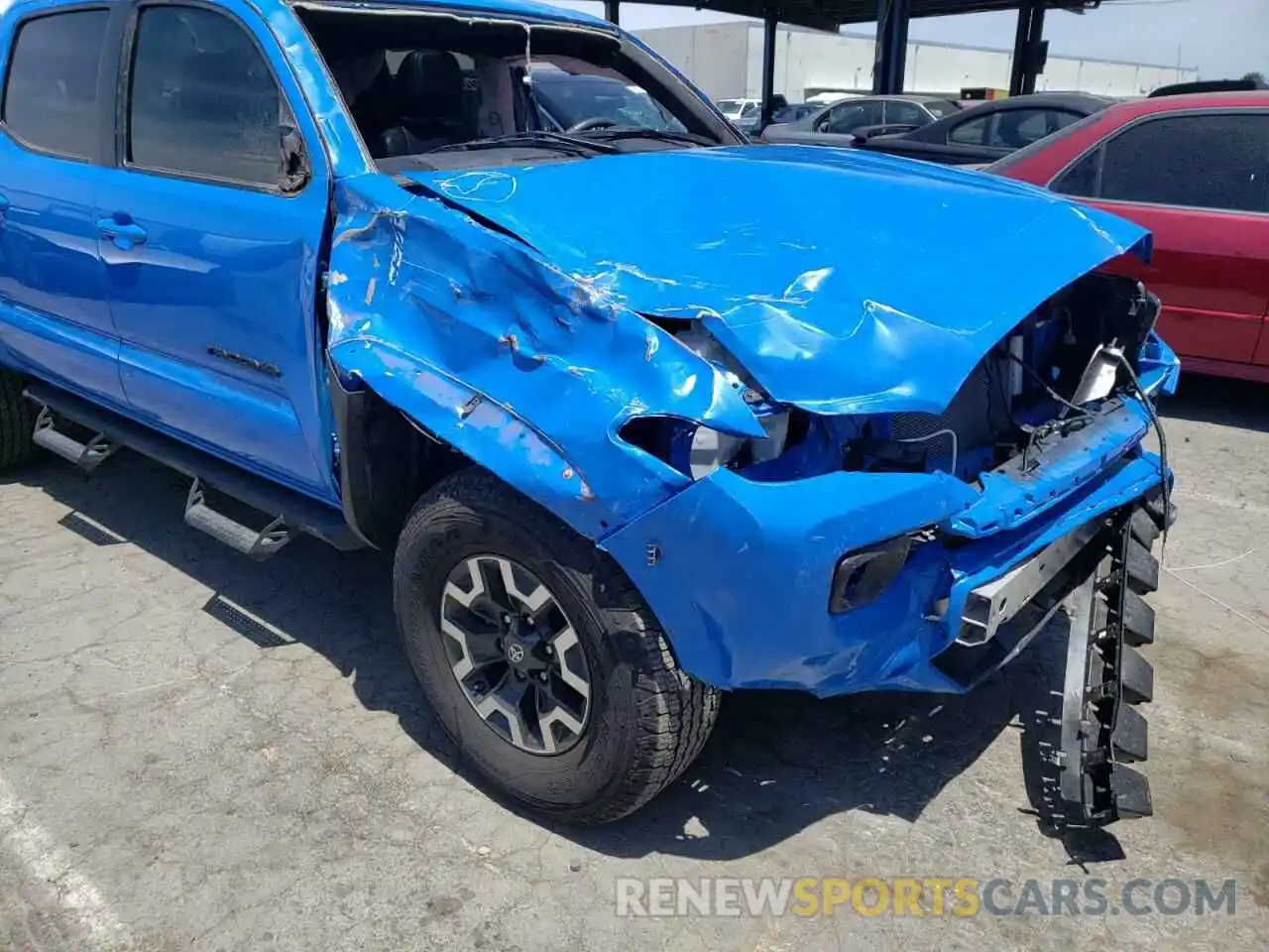 9 Photograph of a damaged car 3TMCZ5AN3MM398706 TOYOTA TACOMA 2021