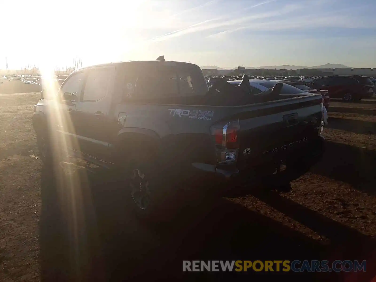 3 Photograph of a damaged car 3TMCZ5AN3MM403564 TOYOTA TACOMA 2021