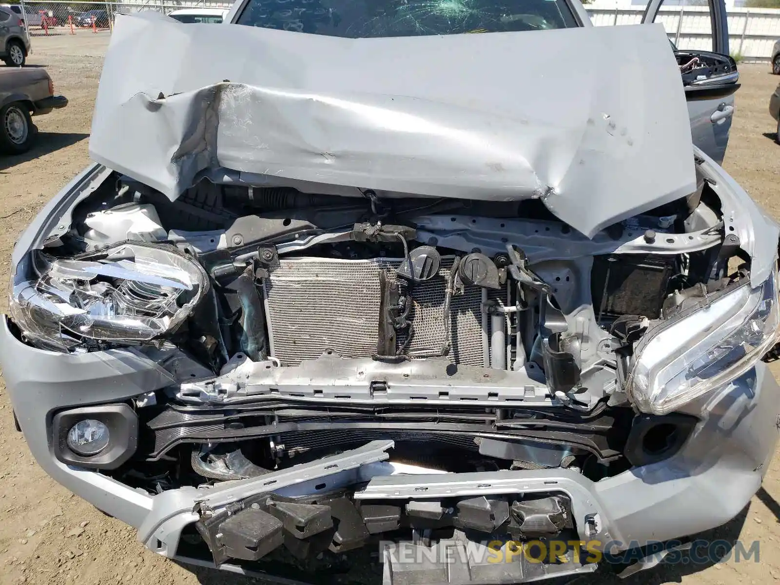 7 Photograph of a damaged car 3TMCZ5AN3MM407758 TOYOTA TACOMA 2021