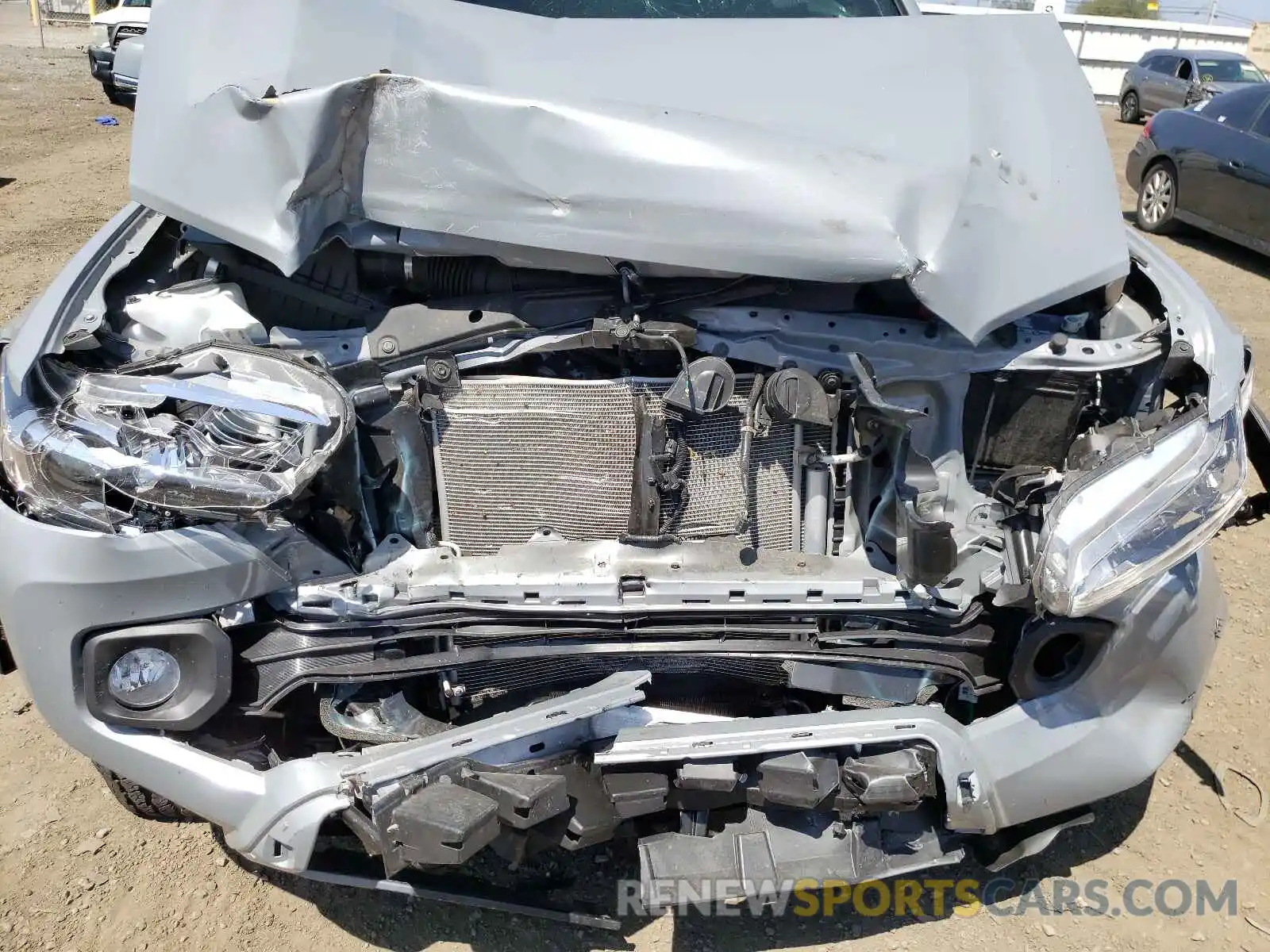 9 Photograph of a damaged car 3TMCZ5AN3MM407758 TOYOTA TACOMA 2021