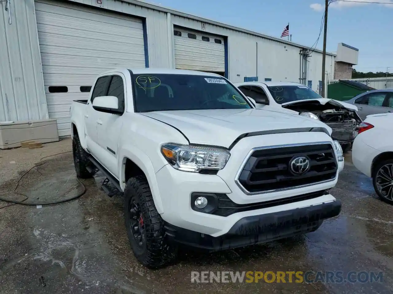 1 Photograph of a damaged car 3TMCZ5AN3MM413544 TOYOTA TACOMA 2021