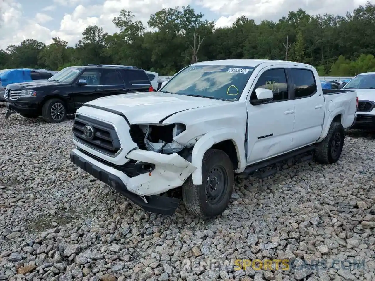 2 Photograph of a damaged car 3TMCZ5AN3MM413544 TOYOTA TACOMA 2021