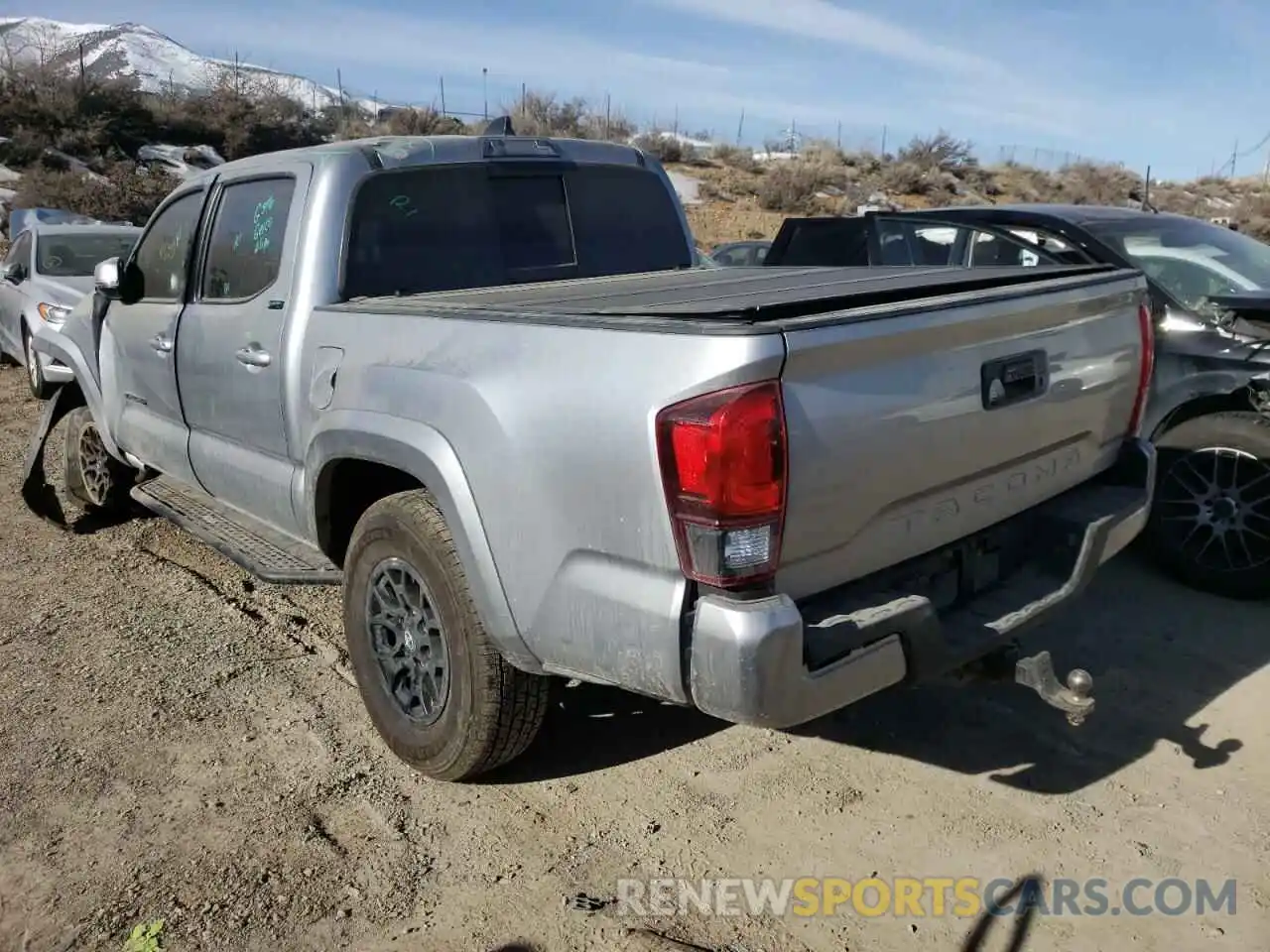 3 Photograph of a damaged car 3TMCZ5AN3MM429954 TOYOTA TACOMA 2021