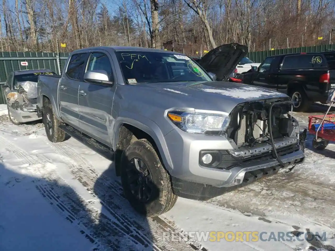 1 Photograph of a damaged car 3TMCZ5AN4MM376553 TOYOTA TACOMA 2021