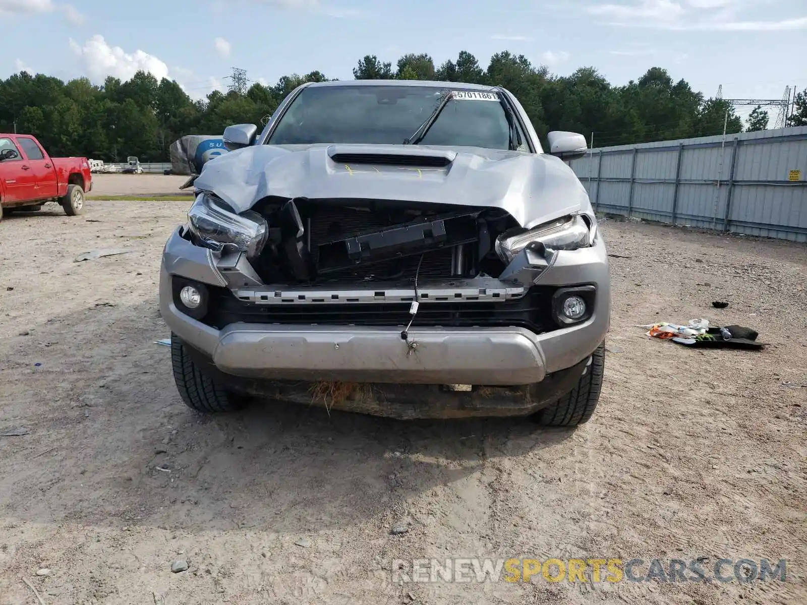 9 Photograph of a damaged car 3TMCZ5AN4MM386919 TOYOTA TACOMA 2021