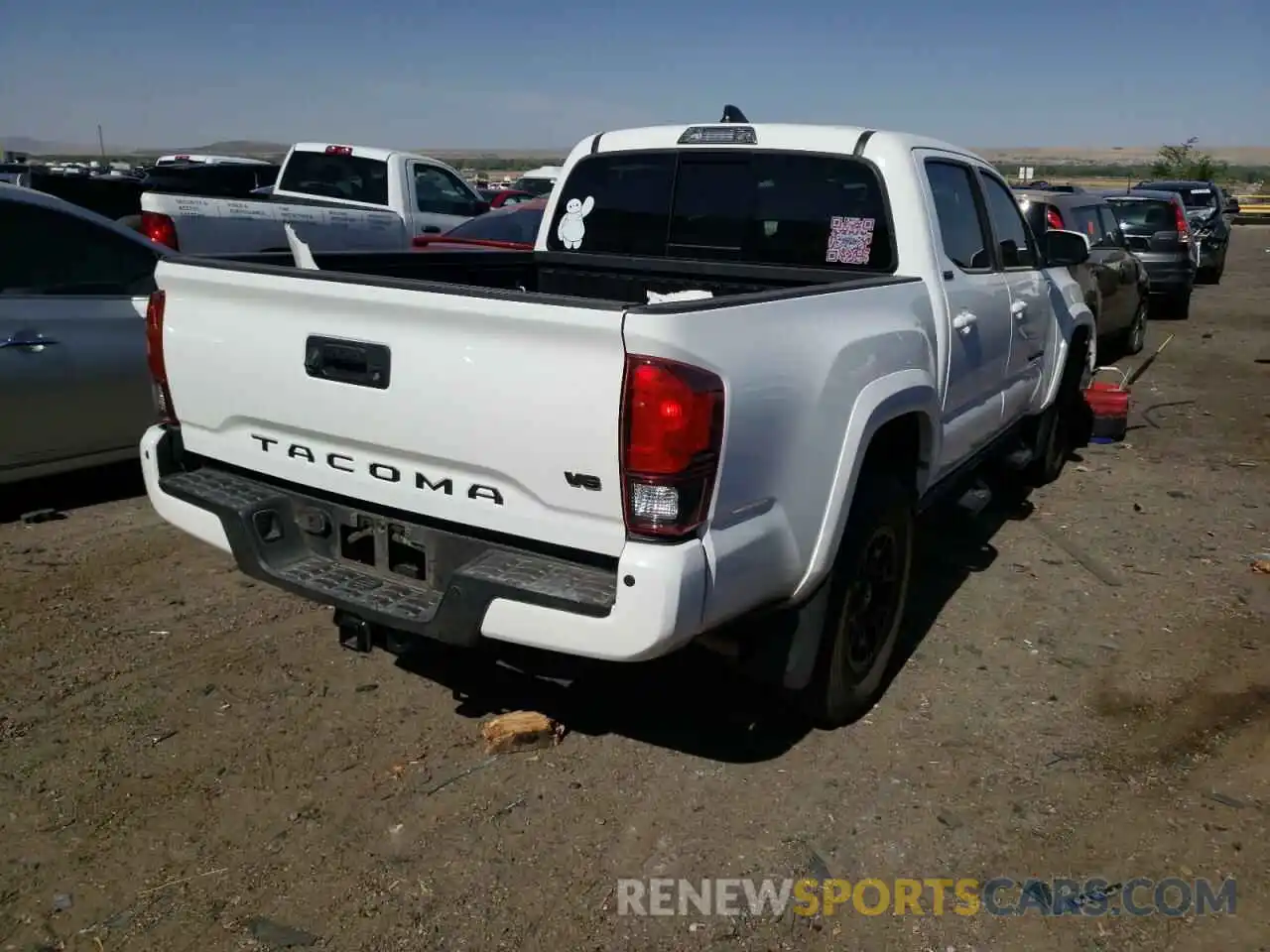 4 Фотография поврежденного автомобиля 3TMCZ5AN4MM387696 TOYOTA TACOMA 2021