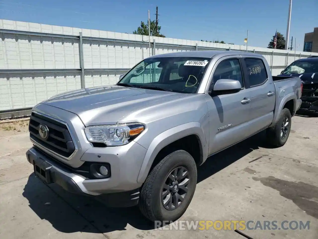 2 Photograph of a damaged car 3TMCZ5AN4MM399573 TOYOTA TACOMA 2021