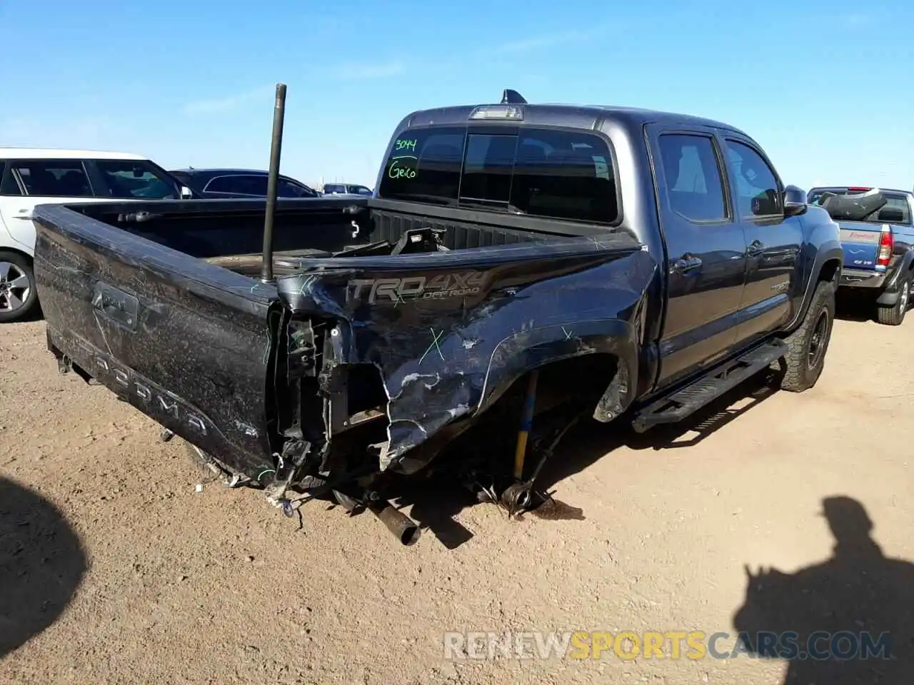 9 Photograph of a damaged car 3TMCZ5AN4MM410166 TOYOTA TACOMA 2021