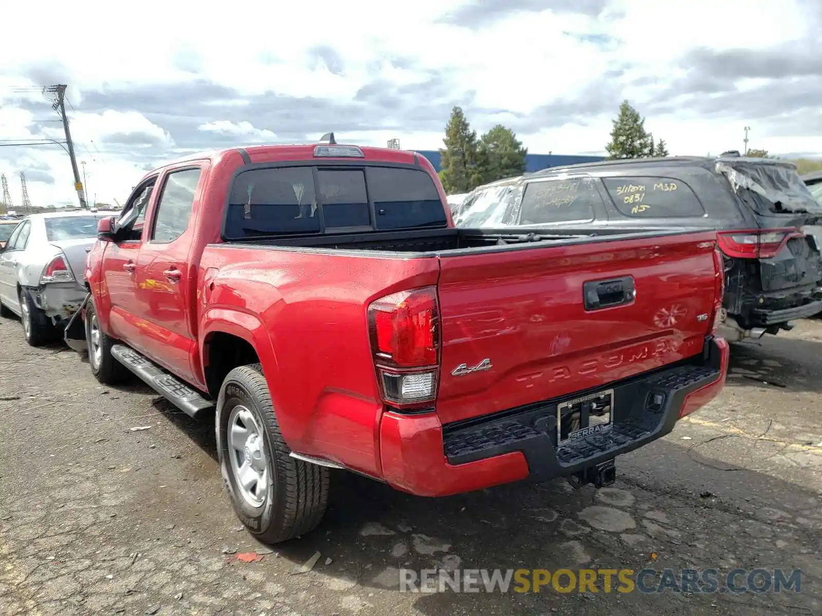 3 Photograph of a damaged car 3TMCZ5AN4MM411866 TOYOTA TACOMA 2021