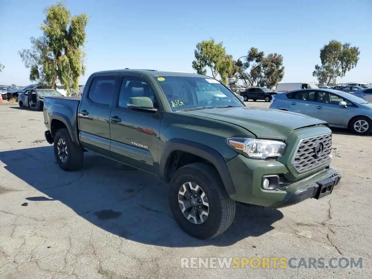 1 Photograph of a damaged car 3TMCZ5AN4MM414167 TOYOTA TACOMA 2021