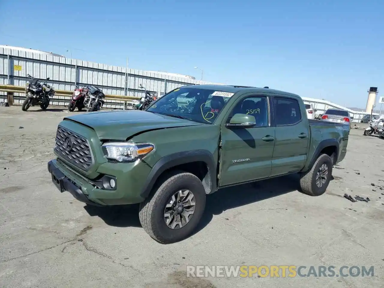 2 Photograph of a damaged car 3TMCZ5AN4MM414167 TOYOTA TACOMA 2021