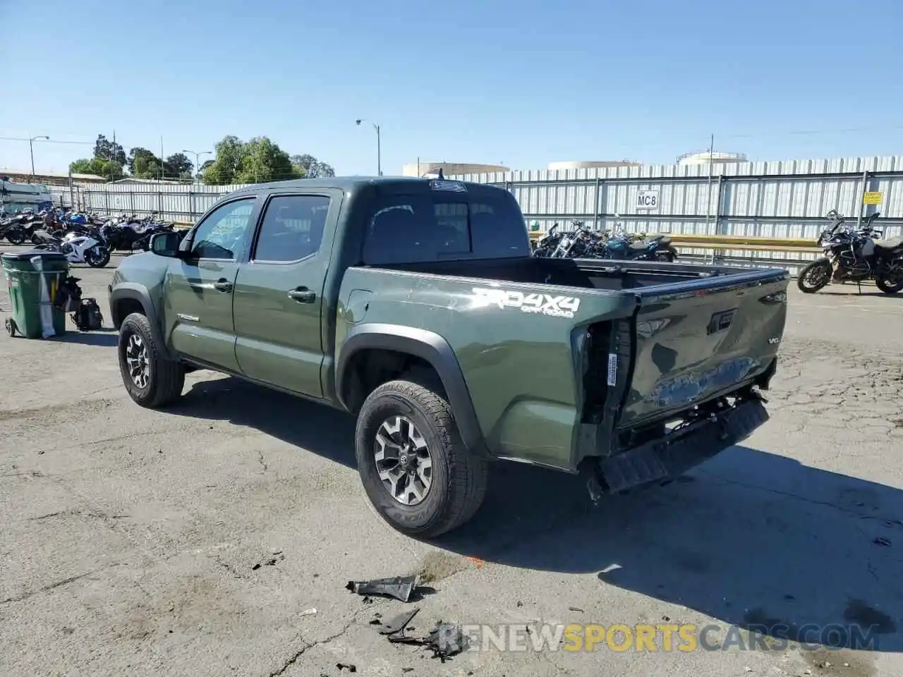 3 Photograph of a damaged car 3TMCZ5AN4MM414167 TOYOTA TACOMA 2021