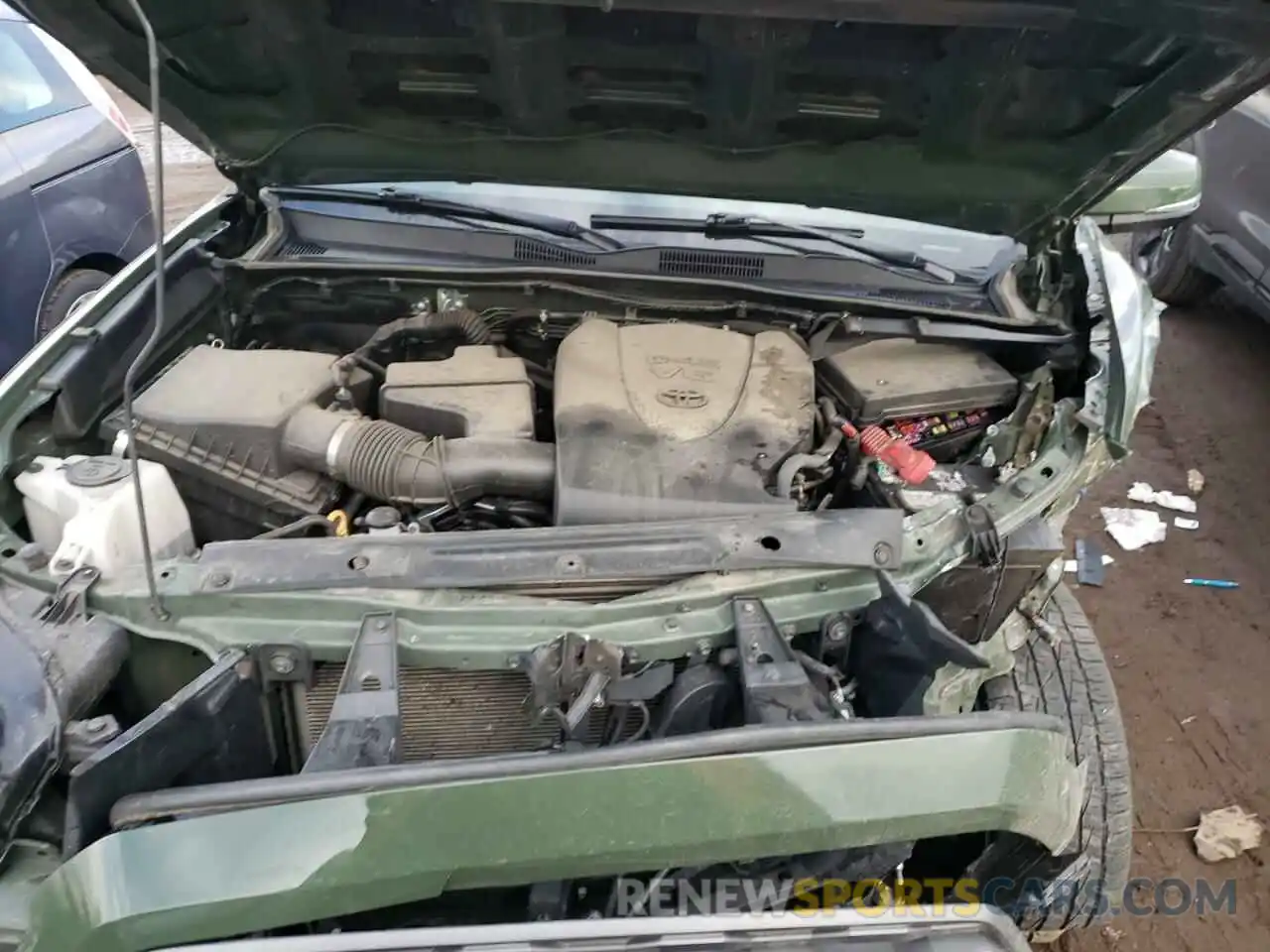 11 Photograph of a damaged car 3TMCZ5AN4MM418431 TOYOTA TACOMA 2021