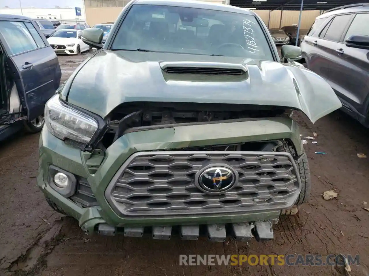 5 Photograph of a damaged car 3TMCZ5AN4MM418431 TOYOTA TACOMA 2021