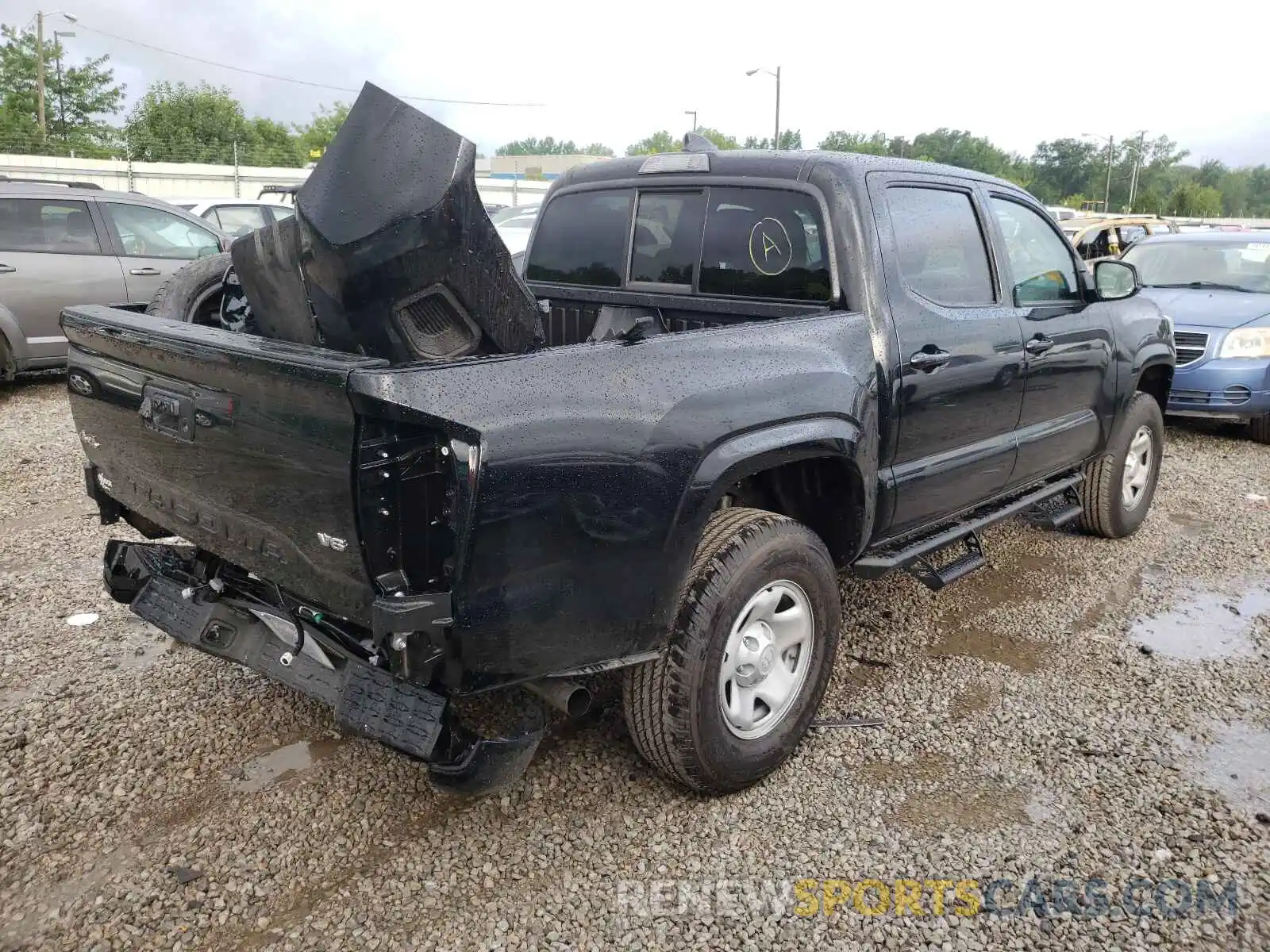 4 Photograph of a damaged car 3TMCZ5AN4MM420504 TOYOTA TACOMA 2021